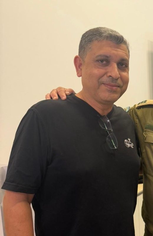 מורה לנהיגה טל קולטקר בינון