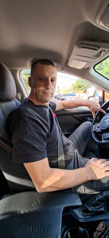 מורה לנהיגה קובי יוסף בזרחיה